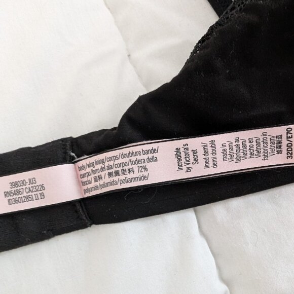 VICTORIA’S SECRET Incredible Black Racerback Lace Bra 34DDD Underwire Lingerie - Picture 6 of 9